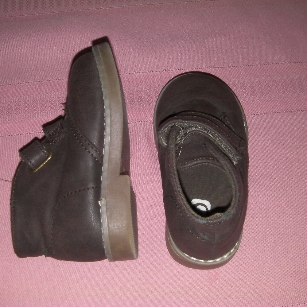 Rare 'PLACE' Brands Kids Half-boots Sz 6 with velco straps - Best Deal on These